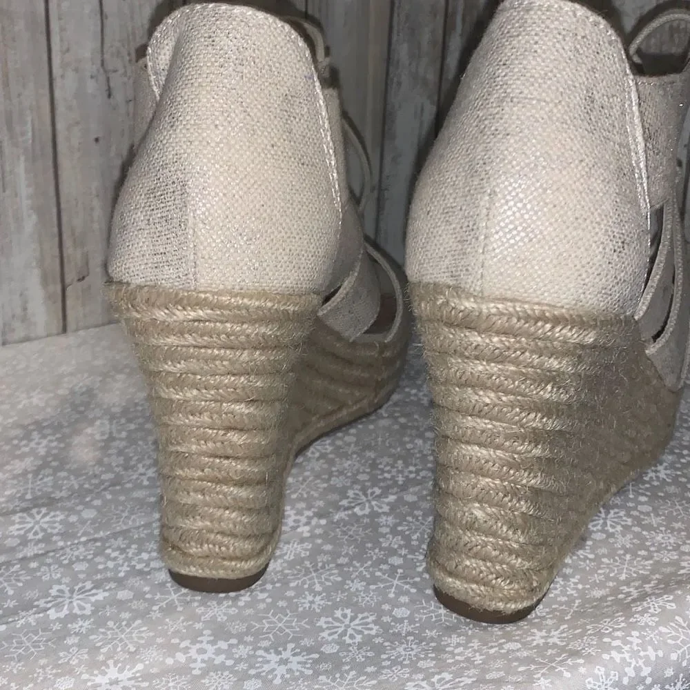 Merona lace up